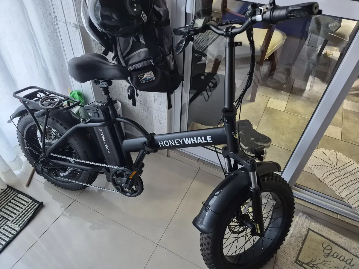Honeywhale F6 Bicicleta Eléctrica Plegable Fat Bike Llanta 20" Motor 790W Batería 48V 10.4Ah photo review