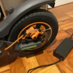 HONEYWHALE M2 MAX-B Patinete Eléctrico Plegable Negro/Naranja 36V 500W con Bluetooth, Luz LED y Freno de Disco photo review