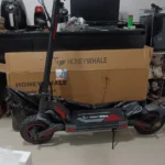 HONEYWHALE G4 Max Patinete Eléctrico Plegable Negro/Rojo 60V 20,8Ah con Ruedas 12" y Luz LED photo review