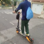 HONEYWHALE T8A Patinete Eléctrico Plegable Negro 48V 950W con Bluetooth y Luz LED photo review