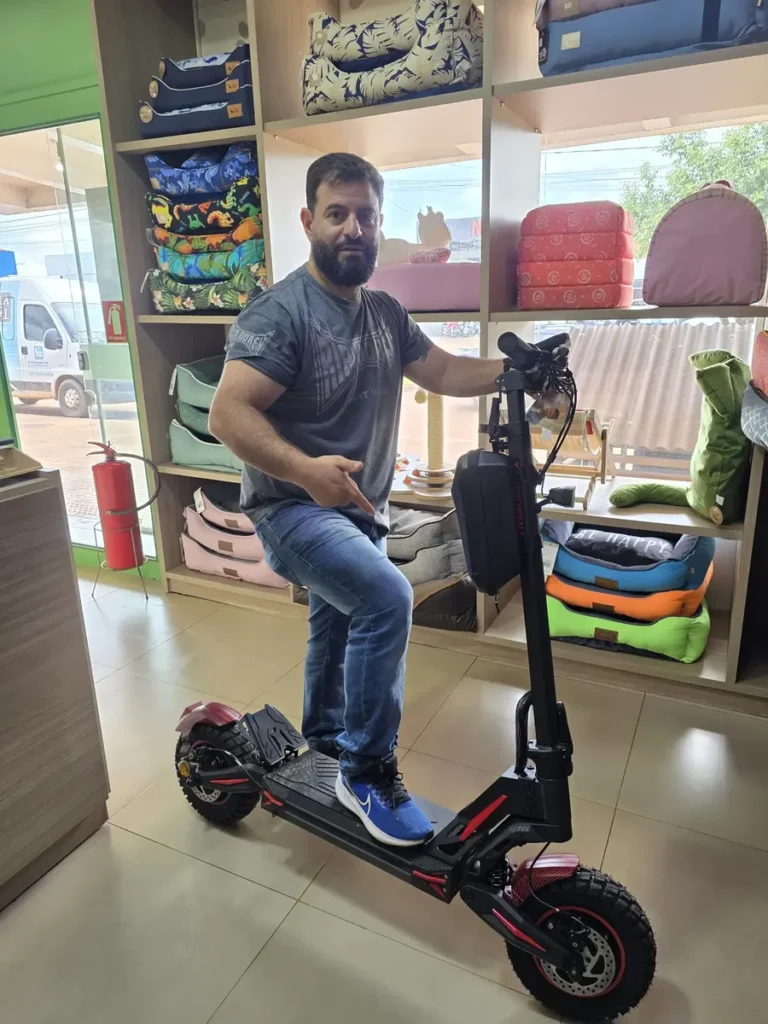 HONEYWHALE G4 Max Patinete Eléctrico Plegable Negro/Rojo 60V 20,8Ah con Ruedas 12" y Luz LED photo review