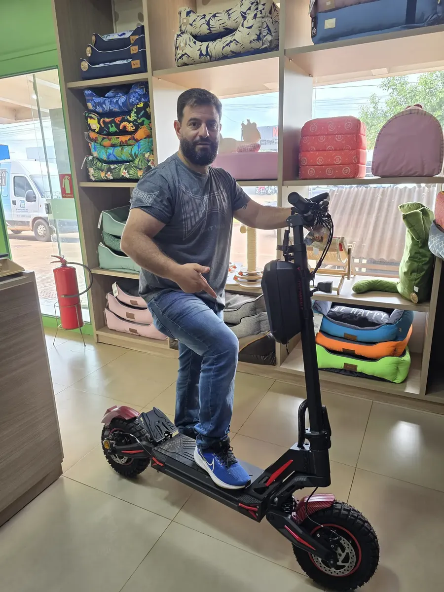 HONEYWHALE G4 Max Patinete Eléctrico Plegable Negro/Rojo 60V 20,8Ah con Ruedas 12" y Luz LED photo review
