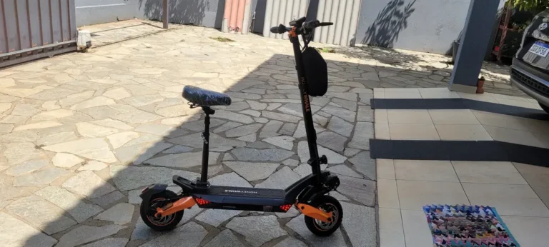 HONEYWHALE T8A Patinete Eléctrico Plegable Negro 48V 950W con Bluetooth y Luz LED photo review