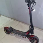 HONEYWHALE G4 Max Patinete Eléctrico Plegable Negro/Rojo 60V 20,8Ah con Ruedas 12" y Luz LED photo review