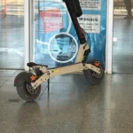 HONEYWHALE H4 Patinete Eléctrico Plegable Gris oscuro 60V 2400W con Ruedas 11" y Luz LED photo review