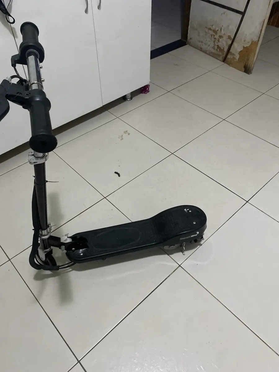 HONEYWHALE M1 Lite Patinete Eléctrico 500W Negro-Amarillo Plegable con Bluetooth y LED photo review