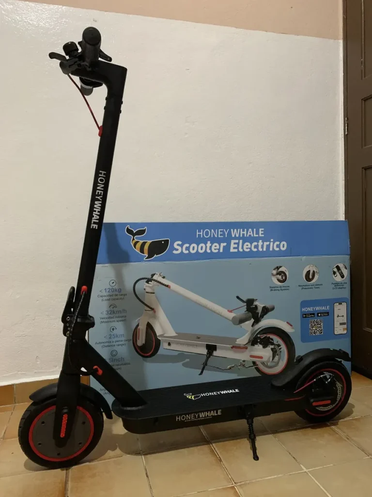 HONEYWHALE Patinete Eléctrico M2 Pro 500W Plegable 8,5" Blanco con Bluetooth y LED photo review
