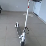 HONEYWHALE Patinete Eléctrico M2 Pro 500W Plegable 8,5" Blanco con Bluetooth y LED photo review