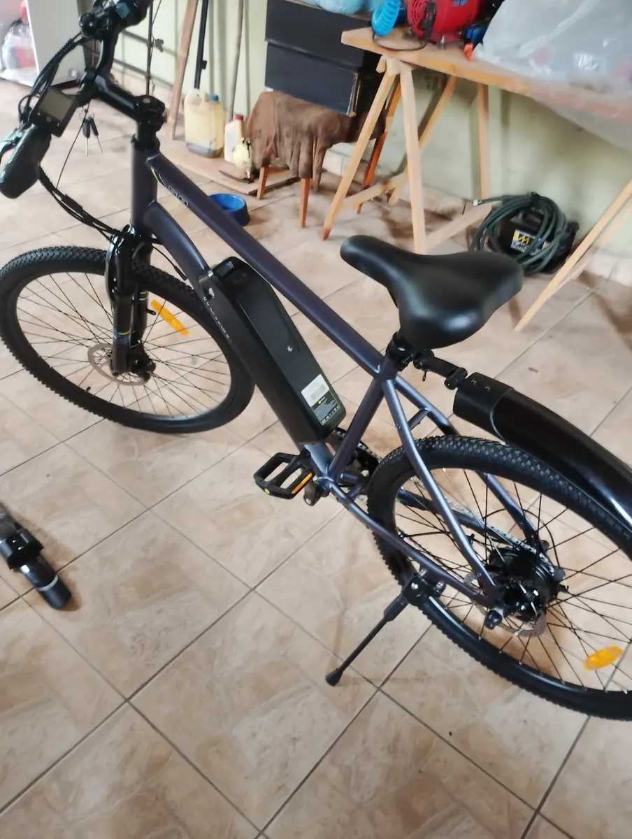 Honeywhale S8 Bicicleta Eléctrica de Montaña Llanta 26 Motor 450W Batería 36V 15Ah 7 Velocidades Y-Bike para Todo Tipo de Terreno Carreteras y Playas photo review